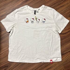 Hello Kitty T-shirt for Woman